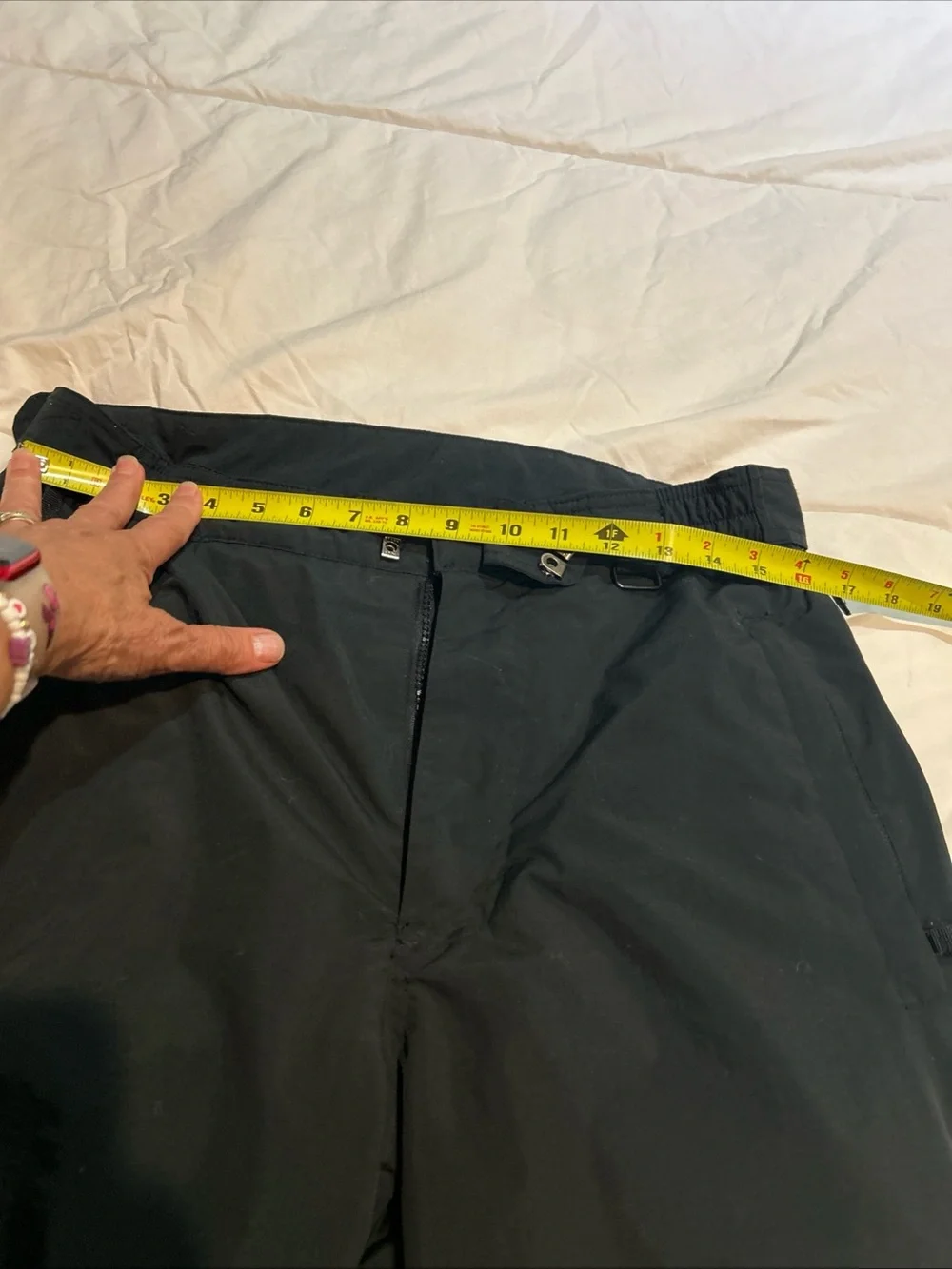 Obermeyer Ski Pants Mens M Black Insulated Snow Snowboard Side Zip Waterproof